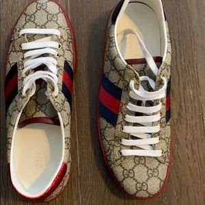 Gucci shoes